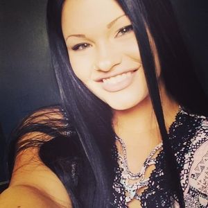 Meet your Posher, Joy